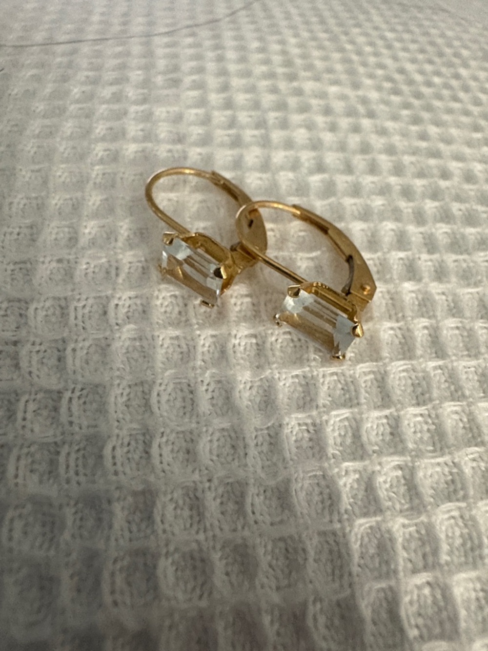 14kt Gold lever back Aquamarine Earrings